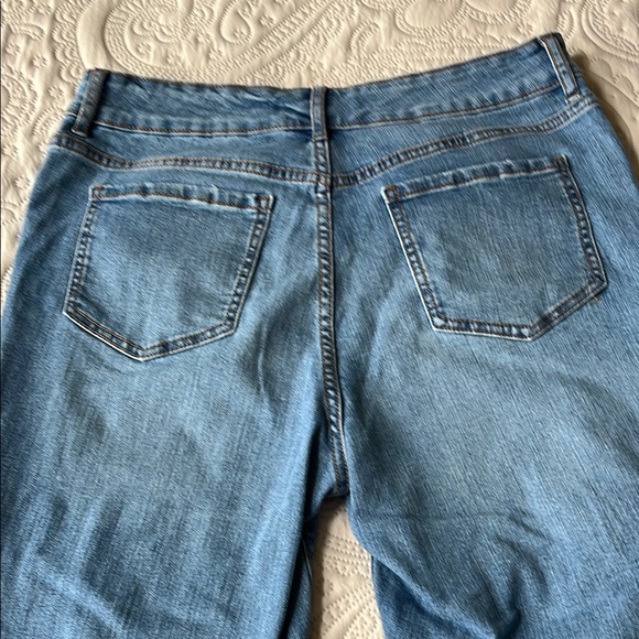 Light Blue Denim Jeans - Picture 4 of 4